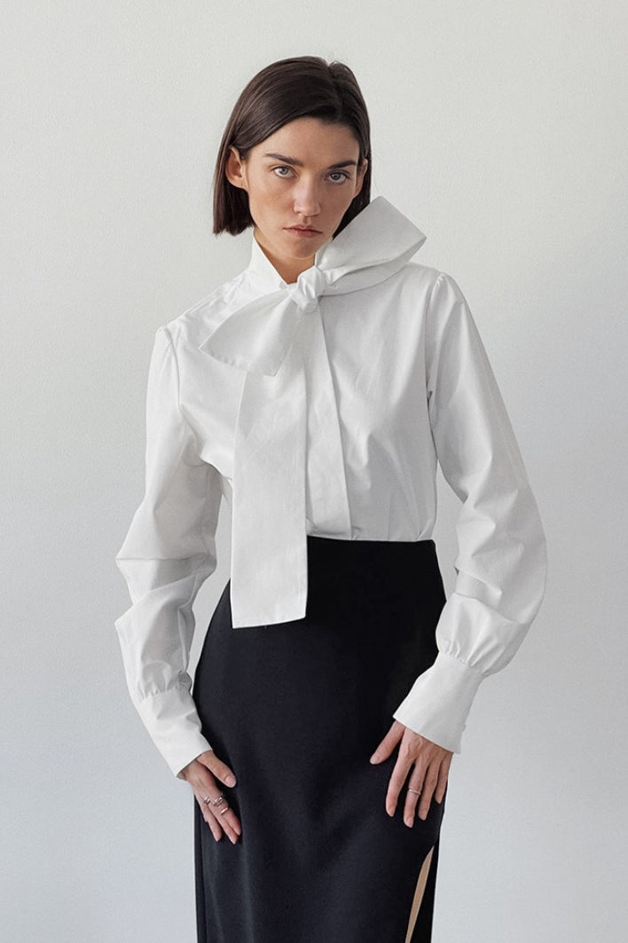 White Tie Collar Relaxed Blouse