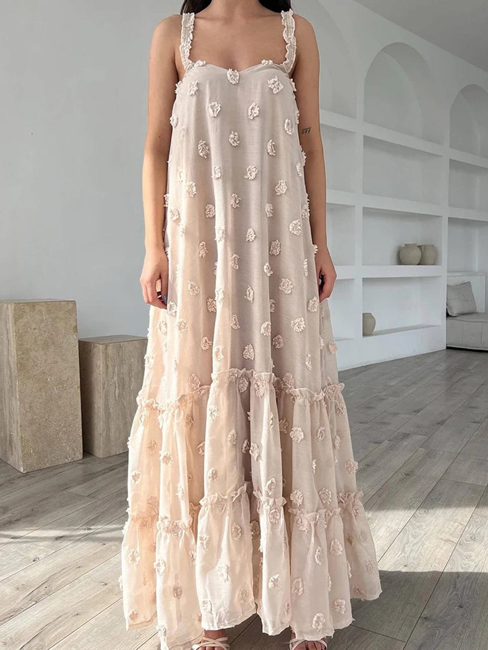 Appliques Sleeveless Maxi - Fashionpara