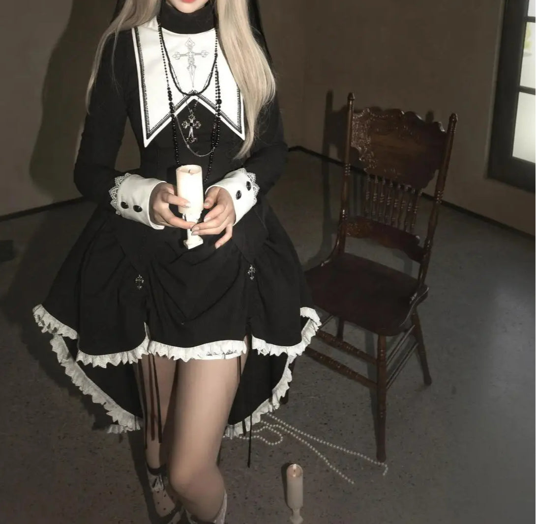 Lace Celebration Gothic Ebony Midi Dress