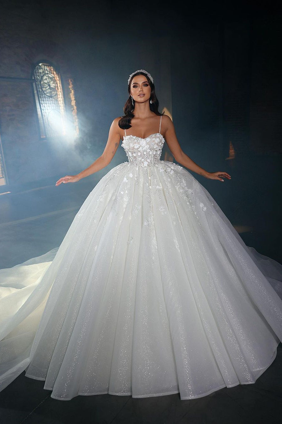 Deluxe Floor-Length Sweetheart Sleeveless Spaghetti Strap A-Line Lace Wedding Dress with Ruffles - Fashionpara