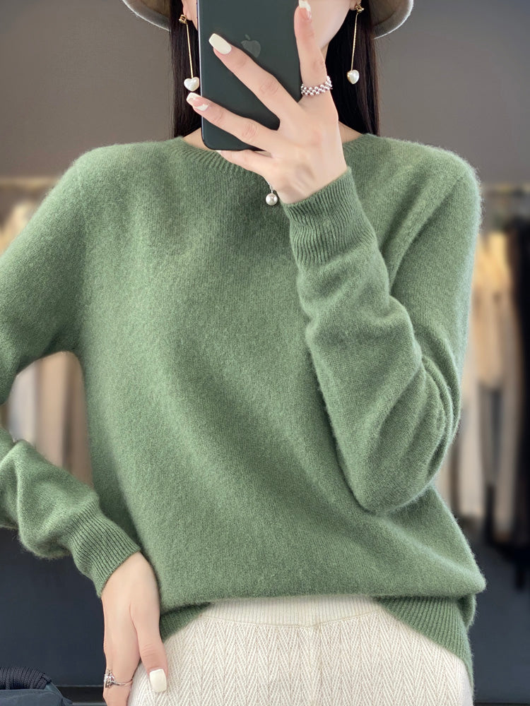 Round Neck Long Sleeve Soft Knit Sweater