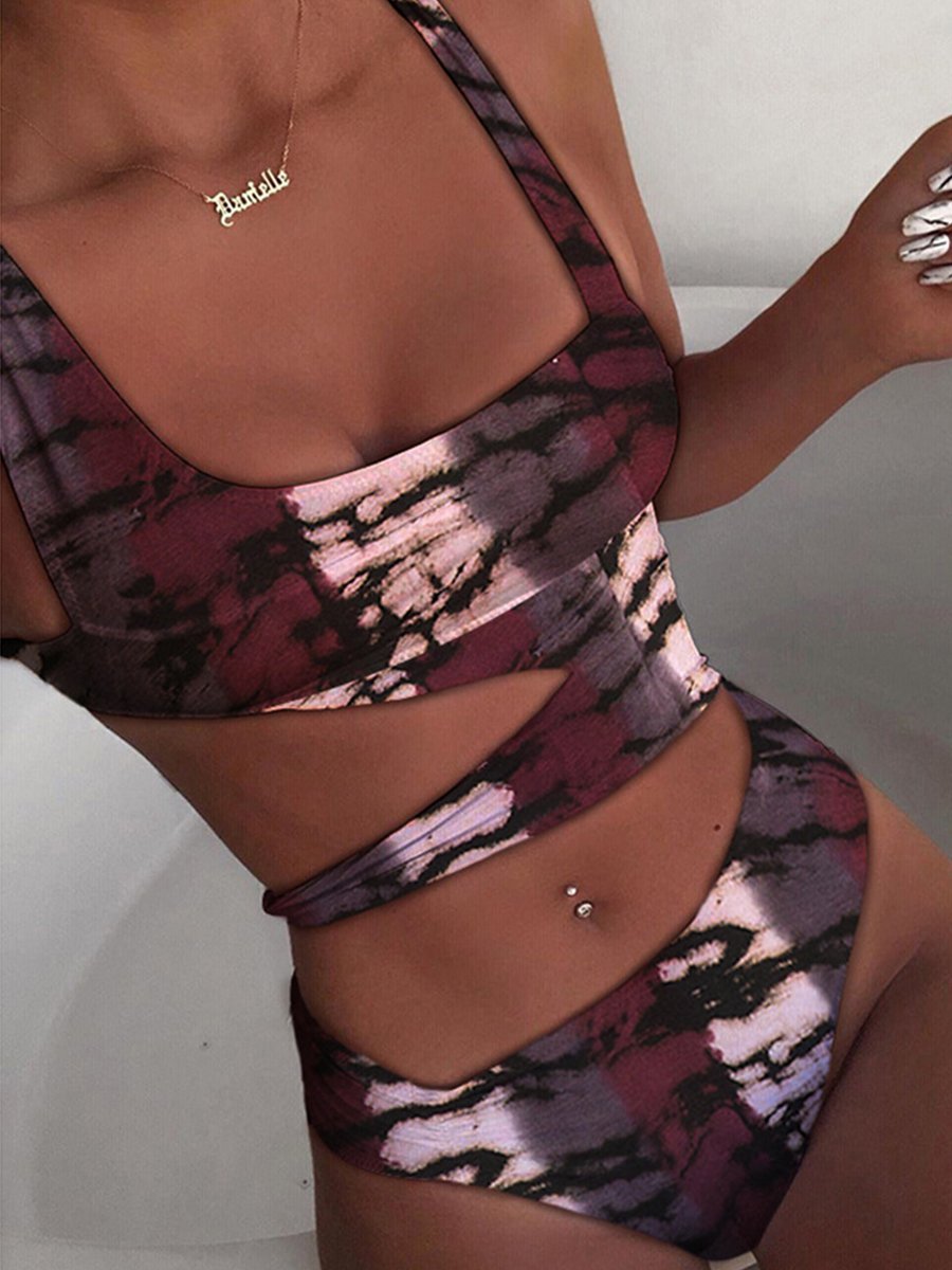 Solid Cut Out One-piece Swimsuit - Fashionpara