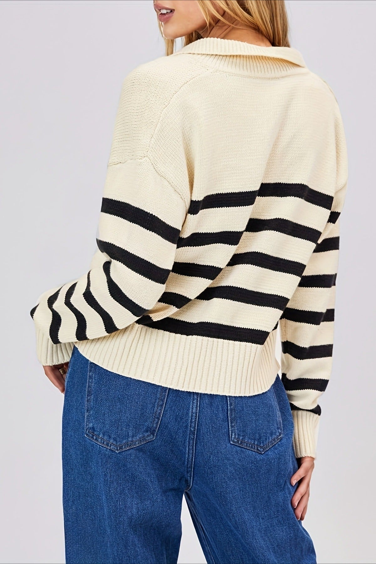 Striped Wool Collar V-Neck Sweater 6