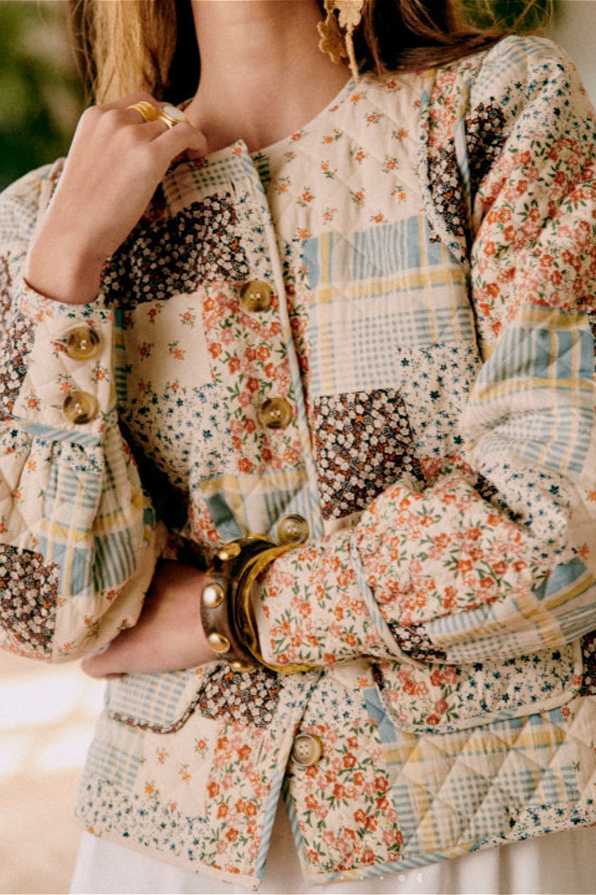 Stylish Printed Quilted Puffer Coat with Large Pockets