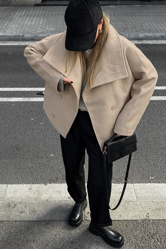 Thick Wool Blend Commuter Coat for Stylish Warmth and Comfort