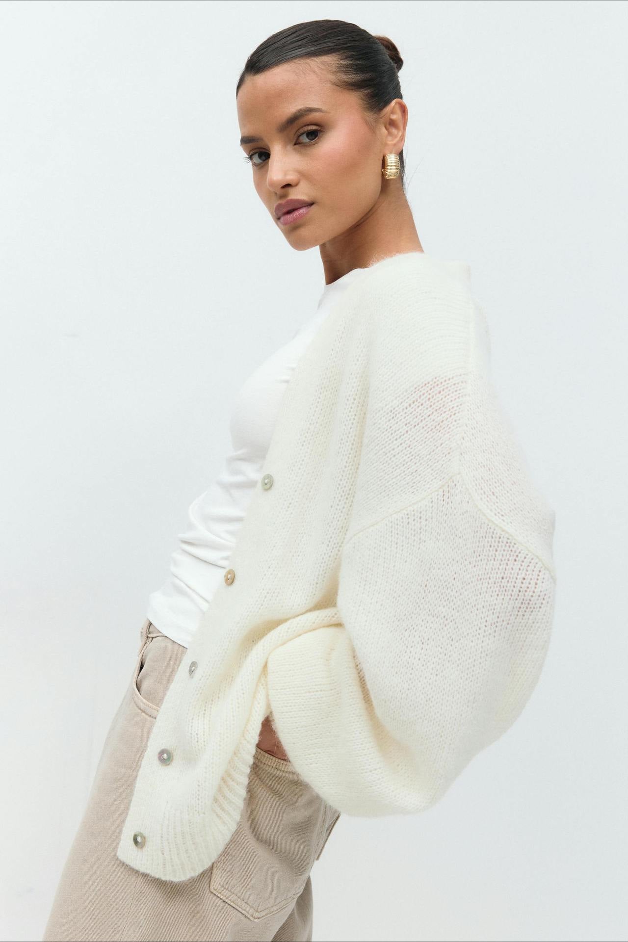 Elegant V-Neck Mohair Lace Bell Sleeve Cardigan for Chic Style