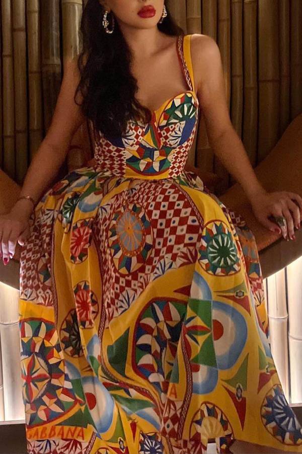 Unique Sunset Walk Ethnic Pattern Print Backless Midi Dress - Fashionpara