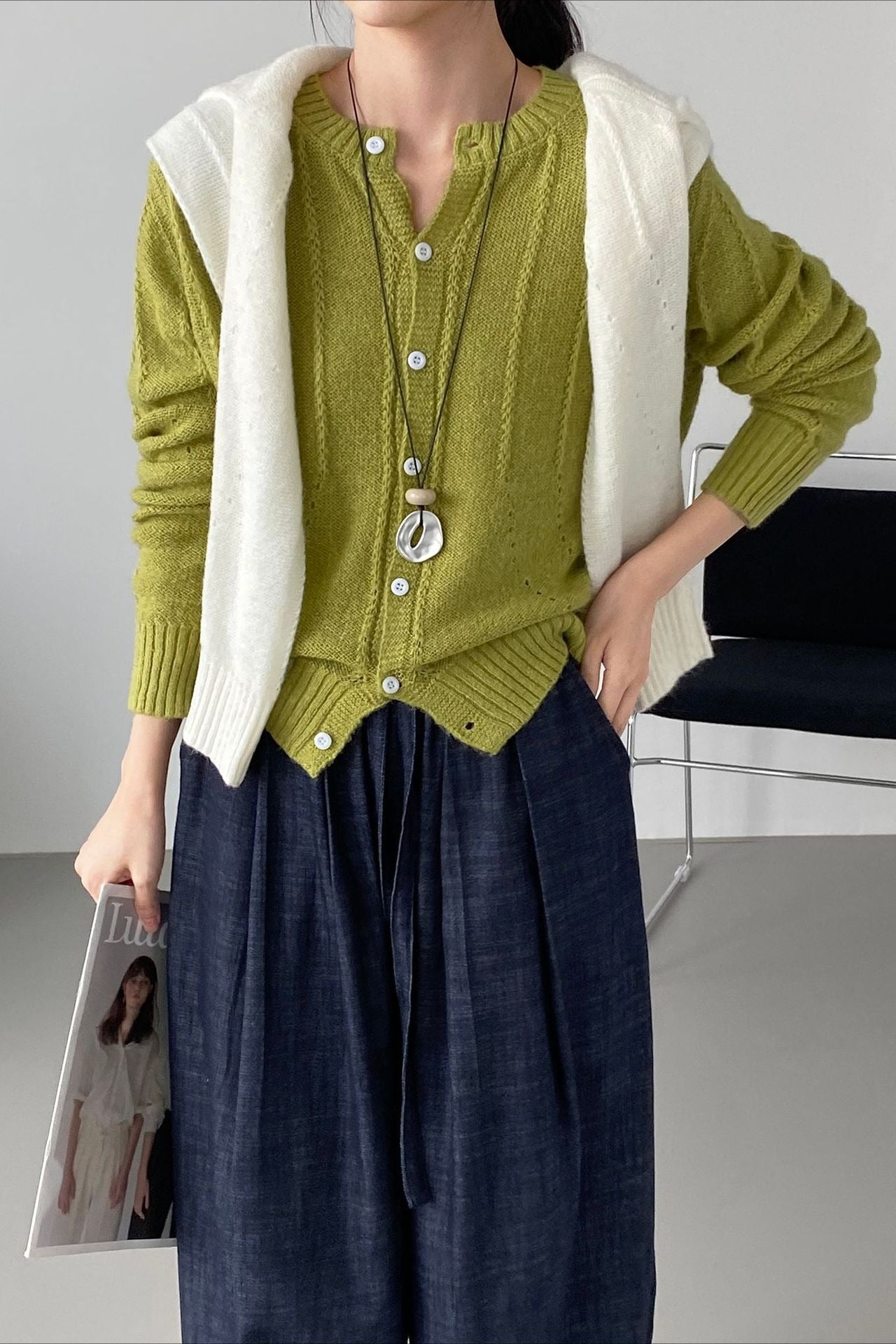 Elegant Wool Knit Cardigan for Cozy Layering and Style
