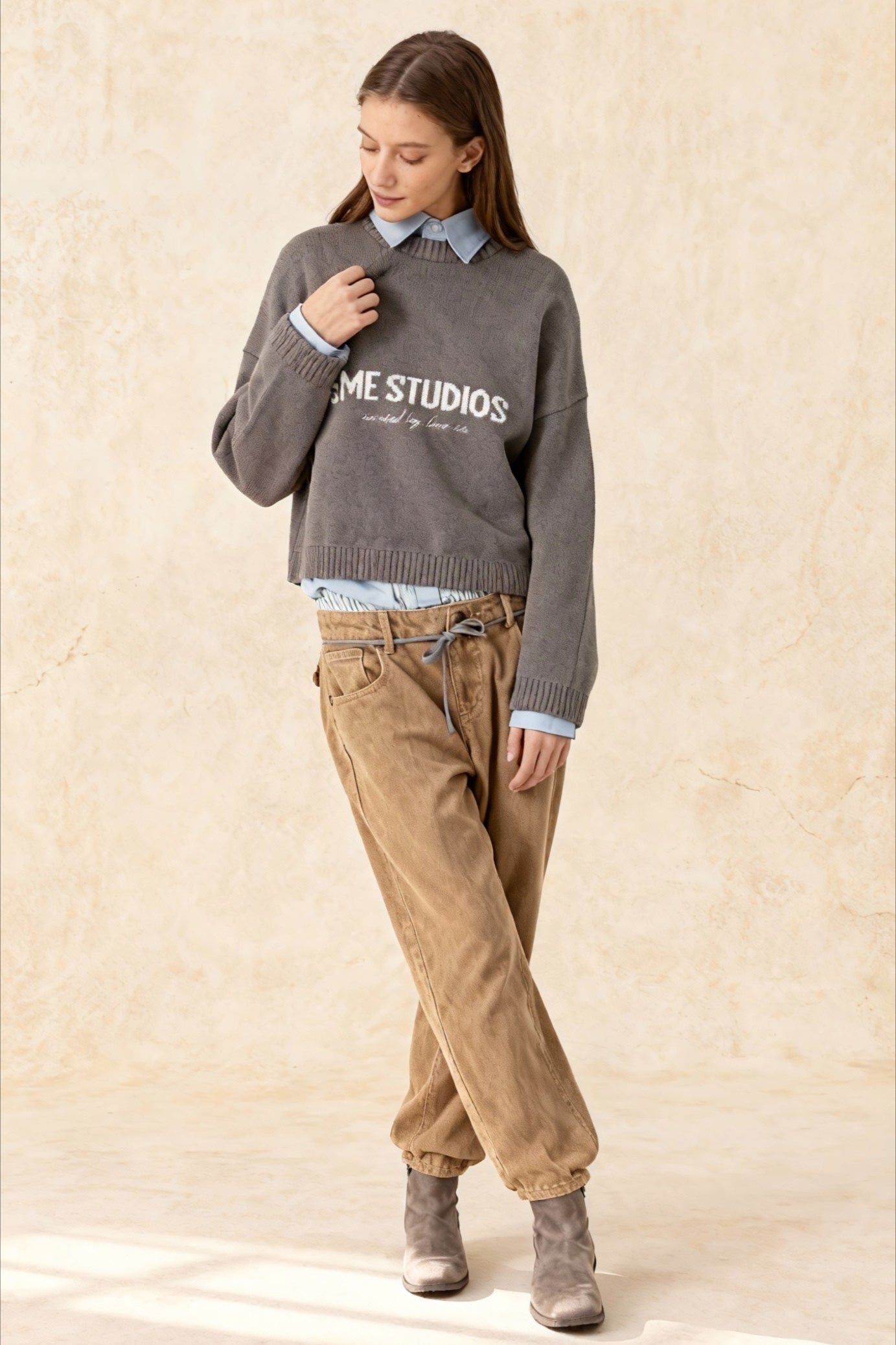 Embroidery Knit Slouchy Pullover Blouse