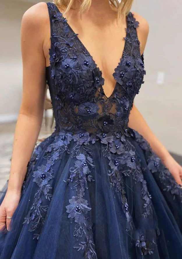 Elegant A-Line V-Neck Laced Tulle Prom Dress/Evening Dress with Applique - Fashionpara
