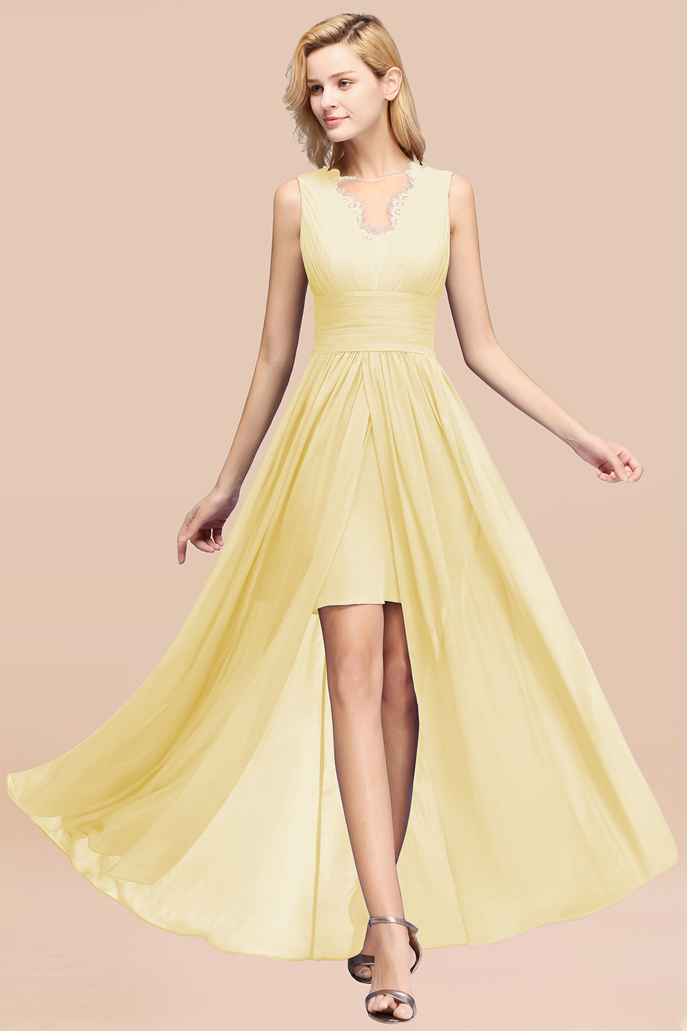 Elegant Chiffon Lace Jewel Sleeveless Bridesmaid Dresses with Ruffle - Fashionpara