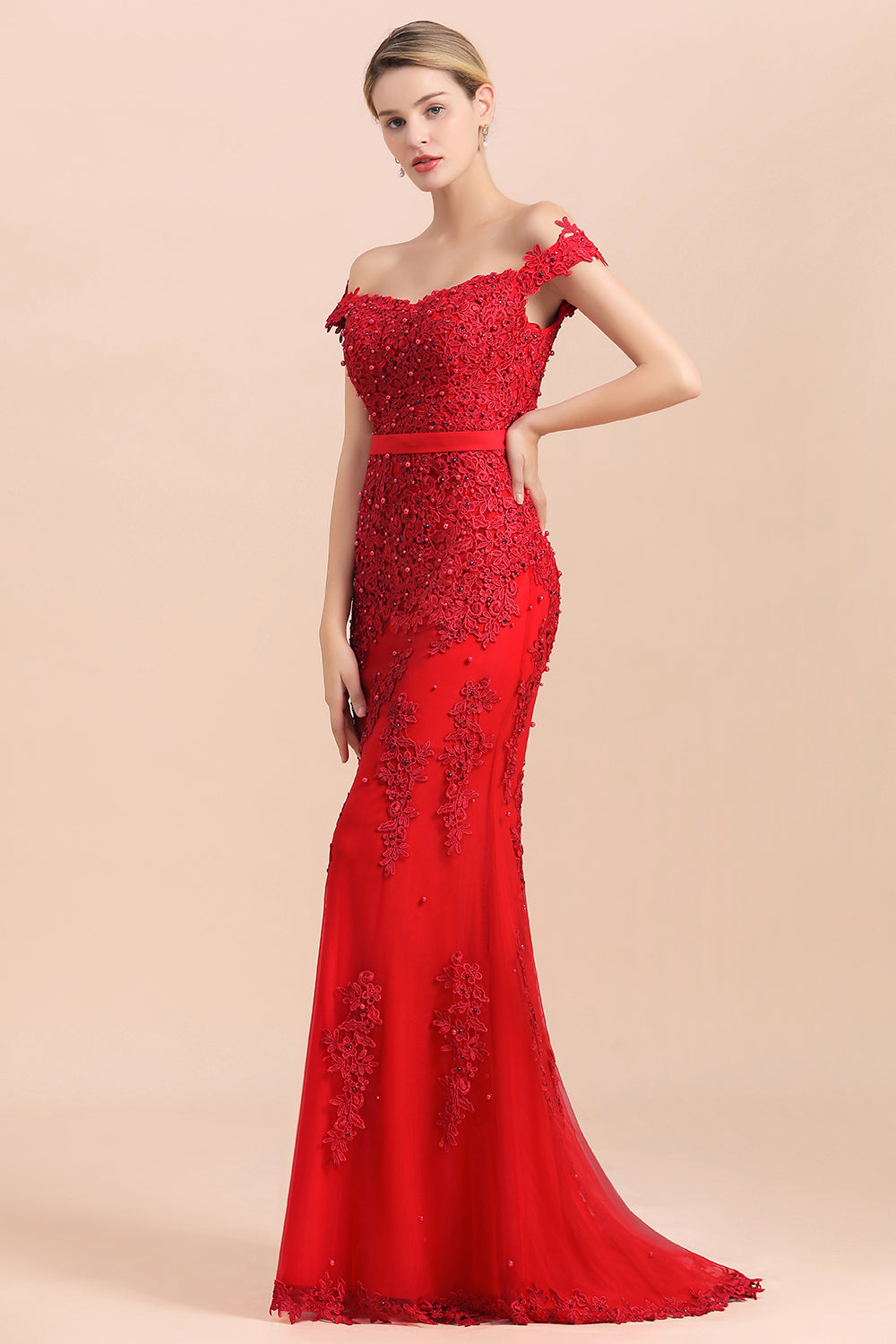Elegant Mermaid Off the Shoulder Red Lace Appliques Bridesmaid dresses - Fashionpara