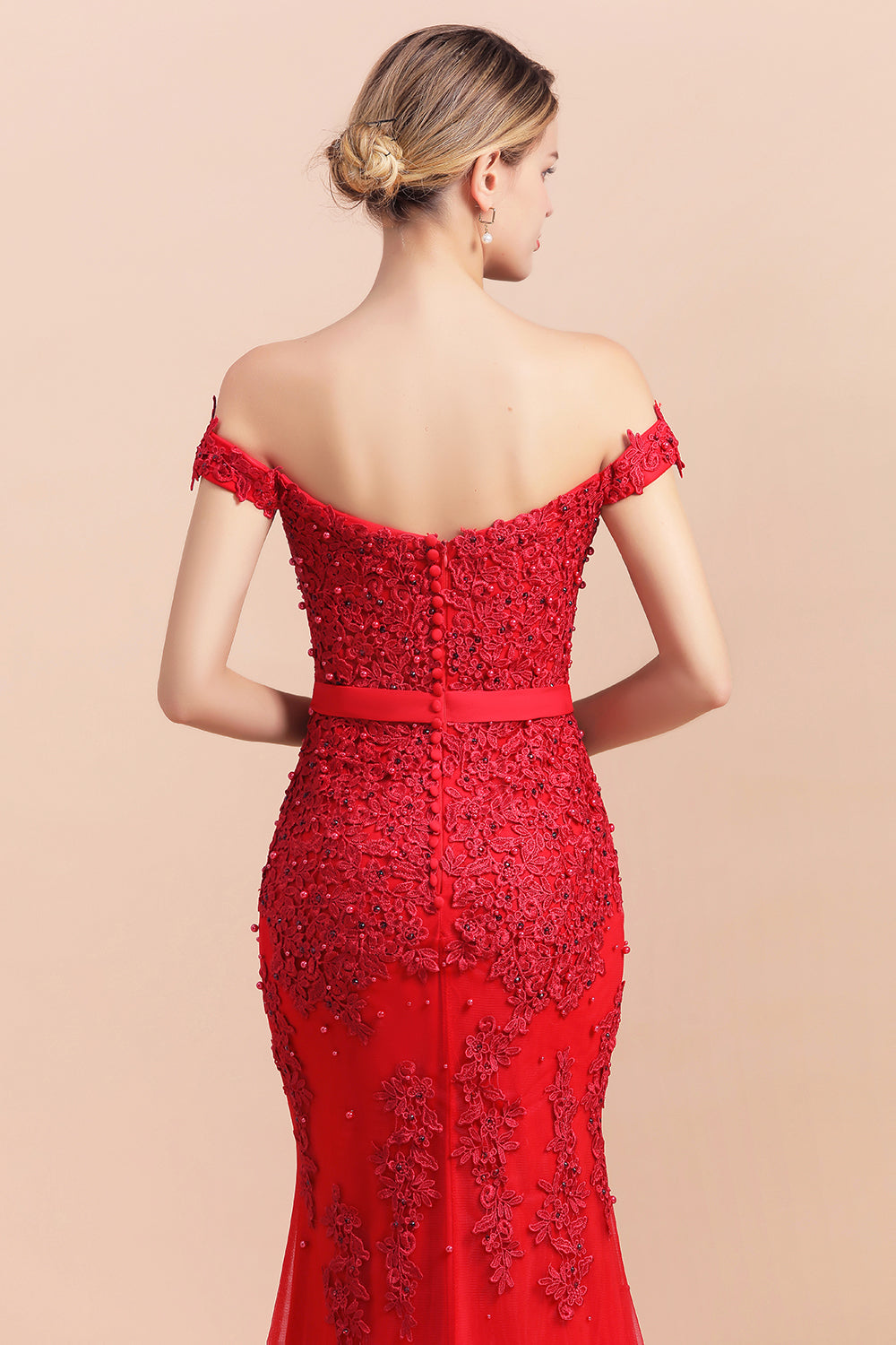 Elegant Mermaid Off the Shoulder Red Lace Appliques Bridesmaid dresses - Fashionpara