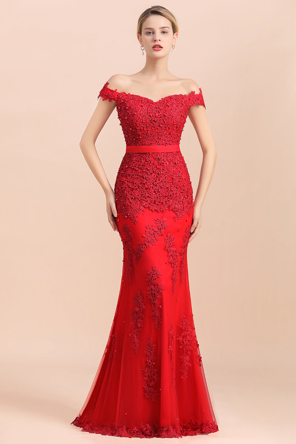 Elegant Mermaid Off the Shoulder Red Lace Appliques Bridesmaid dresses - Fashionpara