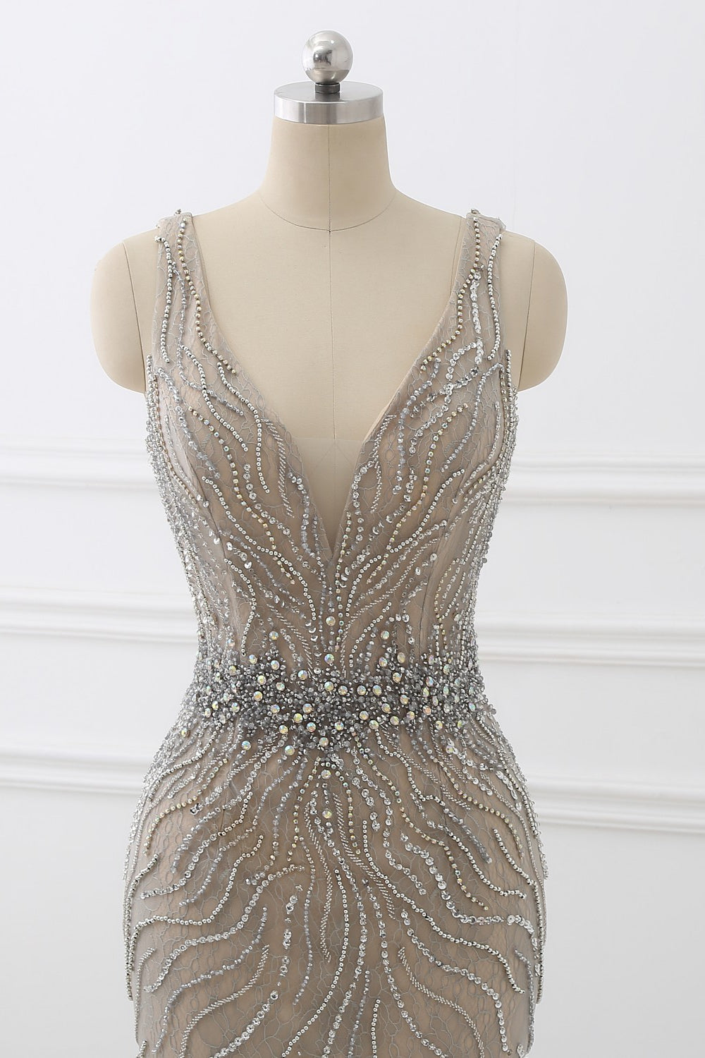 Elegant Strap V-Neck Sleeveless Mermaid Prom Dresses with Beadings Ruffles - Fashionpara