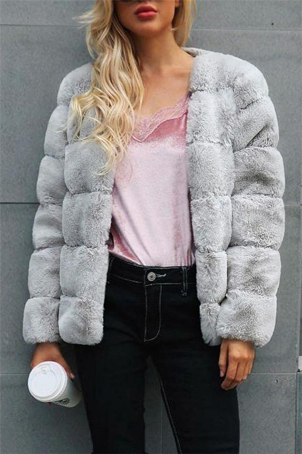 Luxurious Thick Fluffy Faux Fur Coat in Light Gray