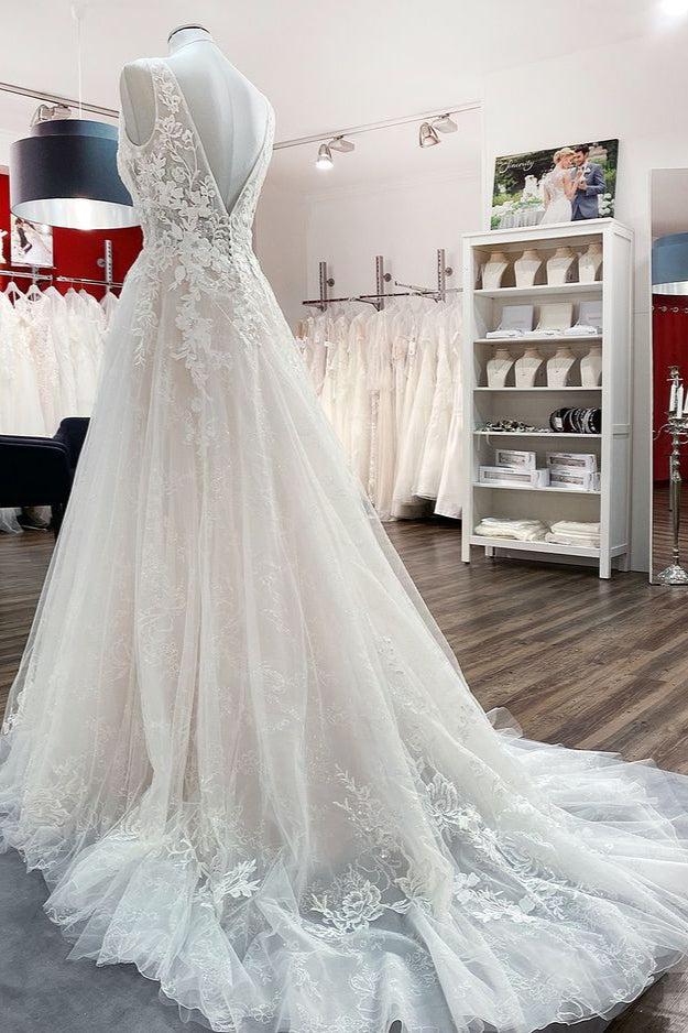 Elegant Tulle Deep V Neck Sleeveless Lace A-Line Weddding Dresses - Fashionpara