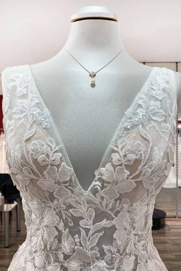 Elegant Tulle Deep V Neck Sleeveless Lace A-Line Weddding Dresses - Fashionpara