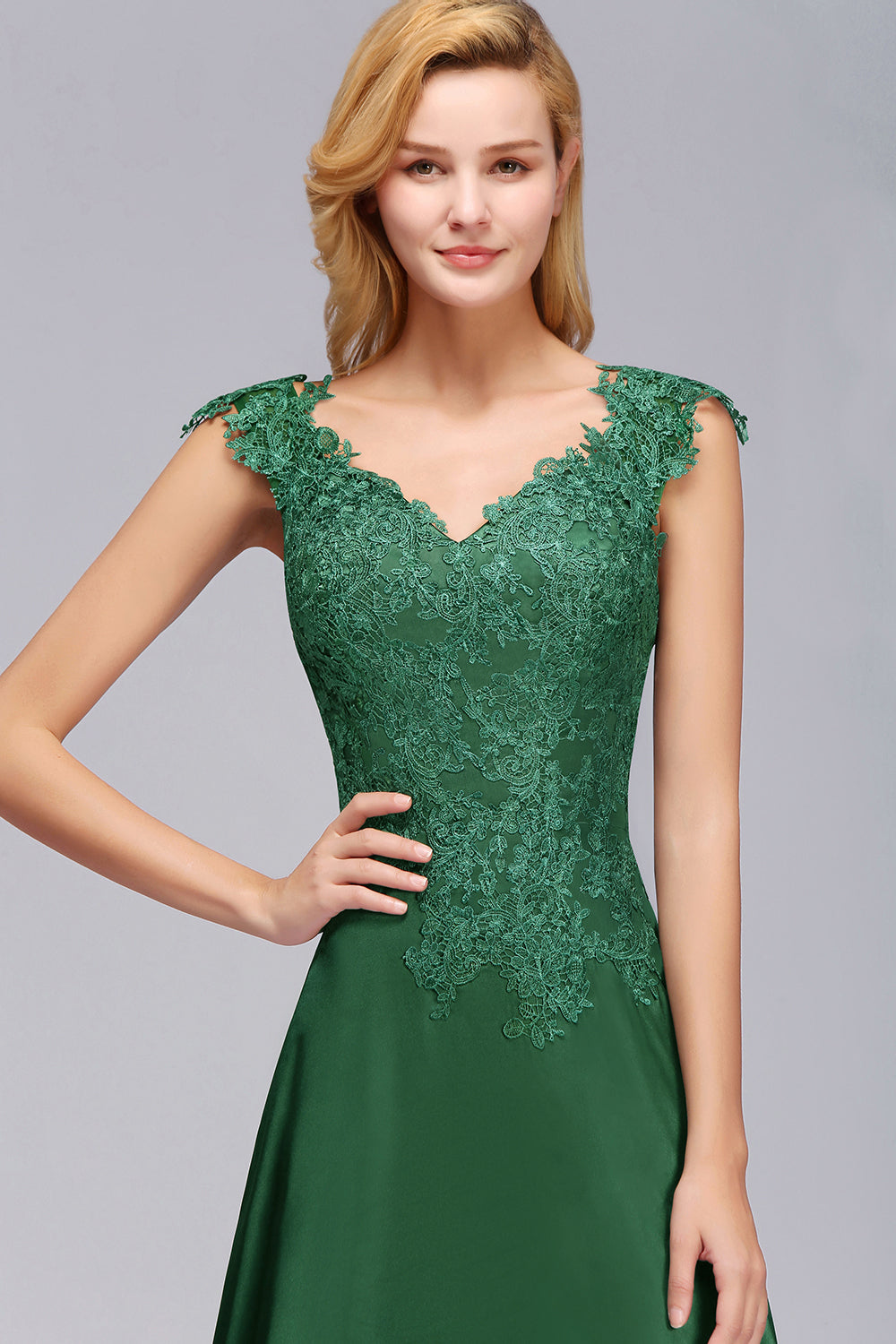 Elegant V-Neck Dark Green Lace Bridesmaid dresses with Front-Slit - Fashionpara