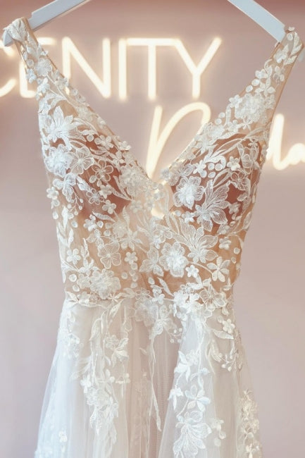 Elegant V-Neck Sleeveless A-Line Backless Lace Wedding Gown - Fashionpara