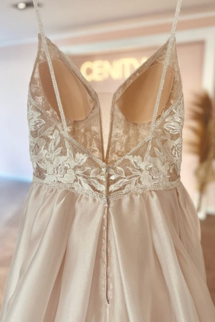 Elegant V-Neck Spaghetti Straps Sleeveless A-Line Wedding Dress in Delicate Lace - Fashionpara