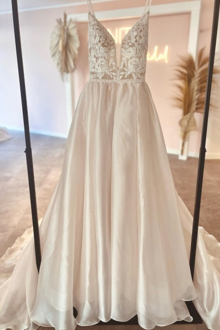 Elegant V-Neck Spaghetti Straps Sleeveless A-Line Wedding Dress in Delicate Lace - Fashionpara