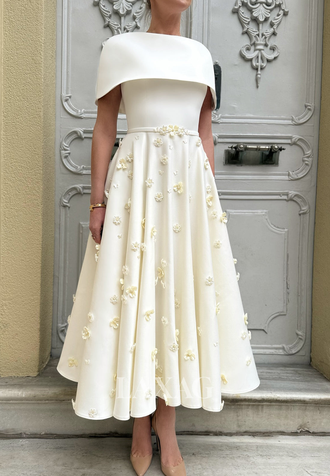 Sleeveless Ankle-Length A-Line Wedding Dress Floral Embellished Pleated Satin Bride Gowns