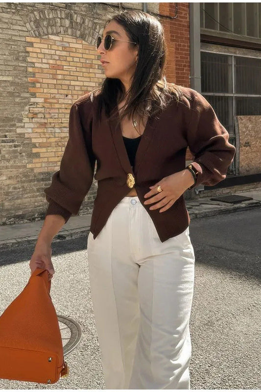 Elegant V-Neck Buttoned Knit Cardigan for Stylish Comfort