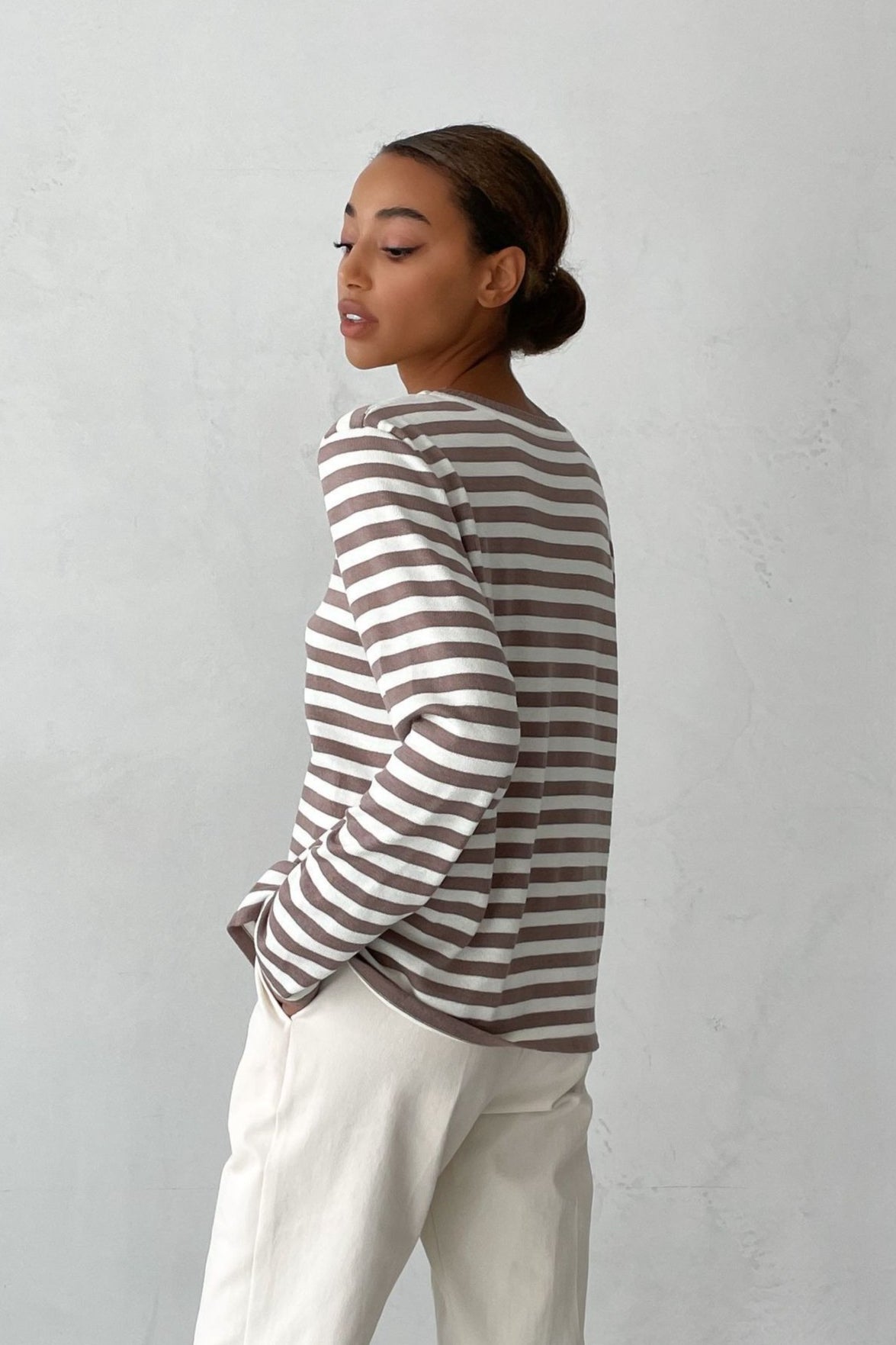 Casual Drop Shoulder Contrast Stripe Knit Sweater 2