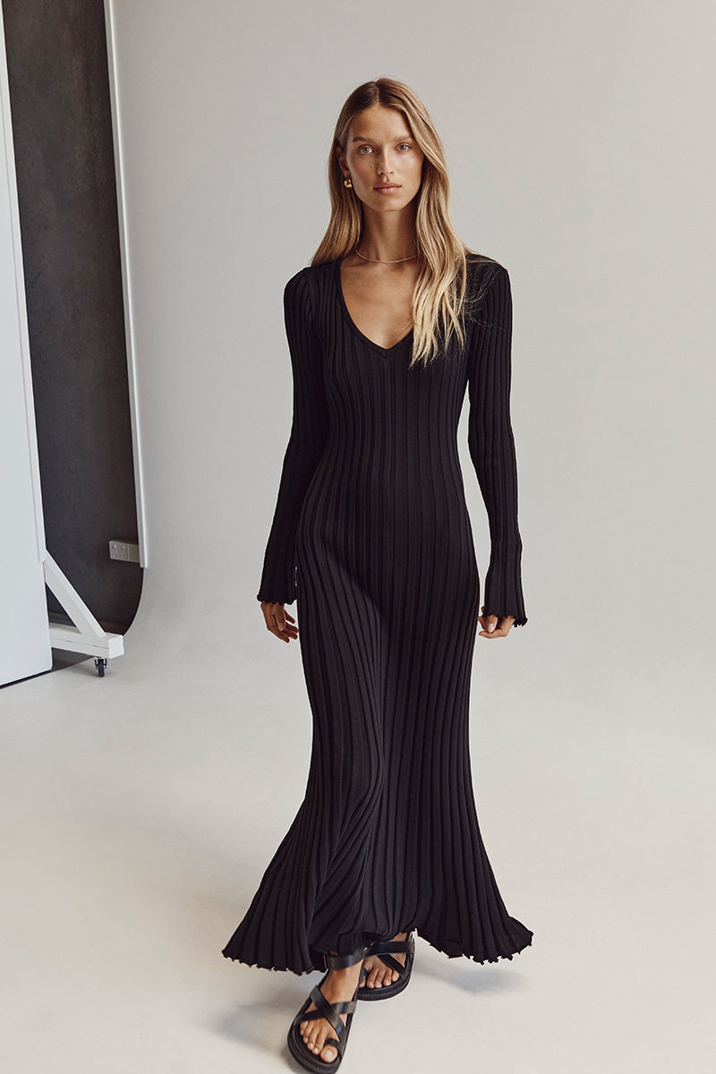 Ribbed Knit V-Neck Long Sleeve Bodycon Maxi Dress - View 7