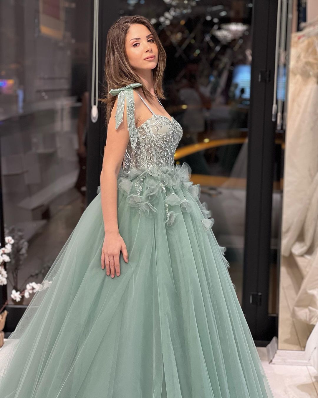 Fabulous Floor-Length Sweetheart Sleeveless A-Line Tulle Wedding Dress with Sequins - Fashionpara