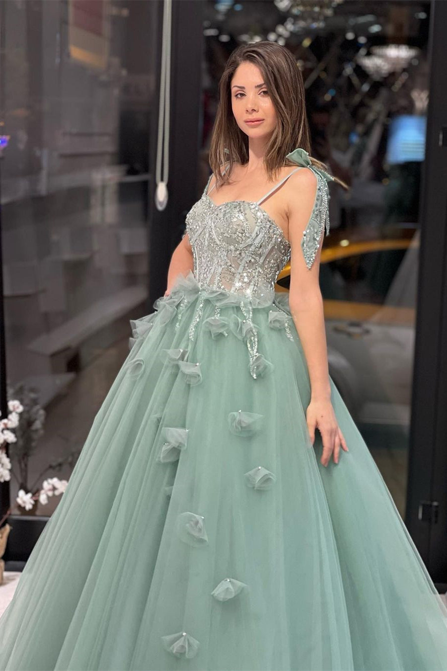Fabulous Floor-Length Sweetheart Sleeveless A-Line Tulle Wedding Dress with Sequins - Fashionpara