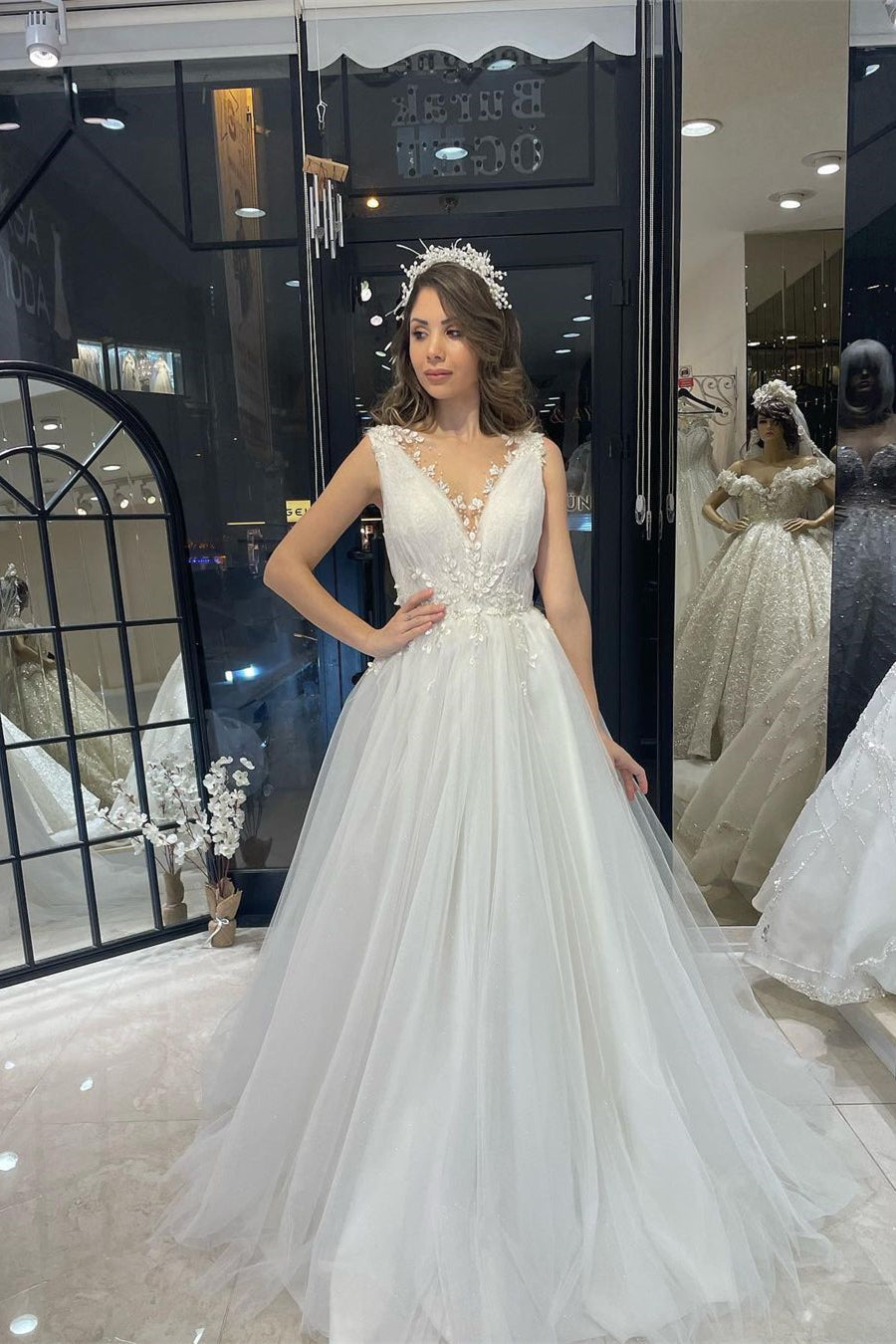 Fabulous Floor-Length V-Neck Sleeveless A-Line Tulle Wedding Dress - Fashionpara