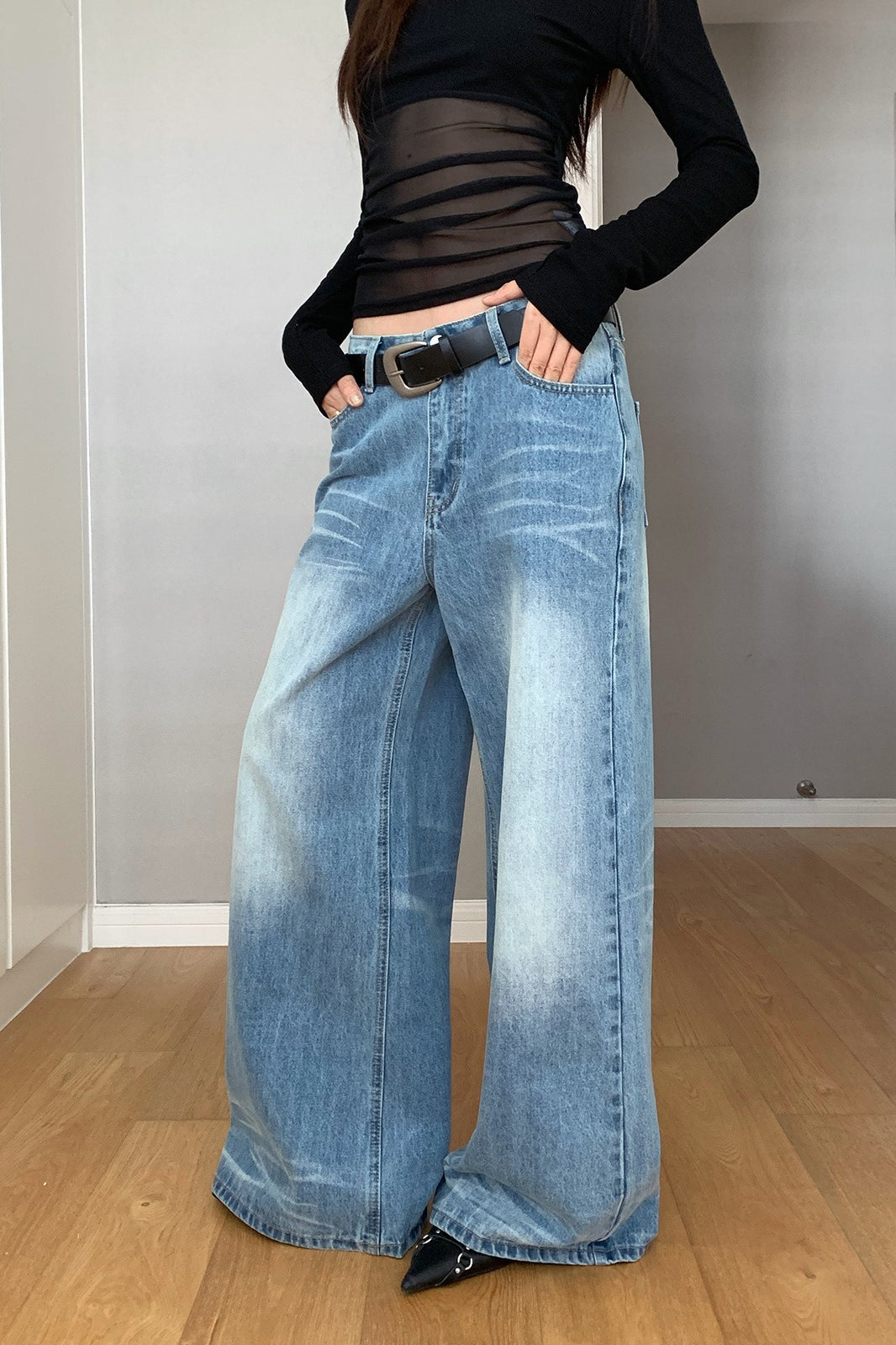 Loose Fit Creased Denim Jeans