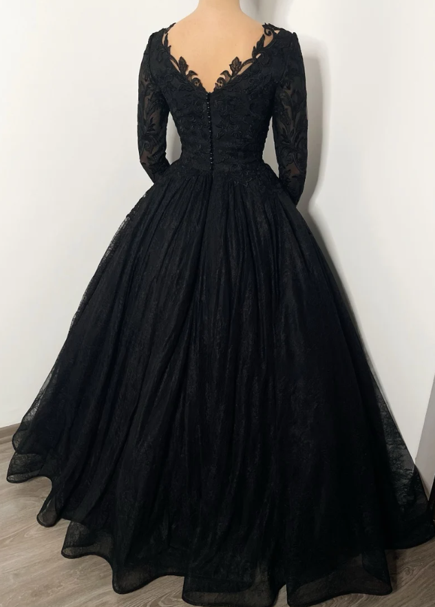 Black romantic wedding dress lace dress with buttons - Fashionpara