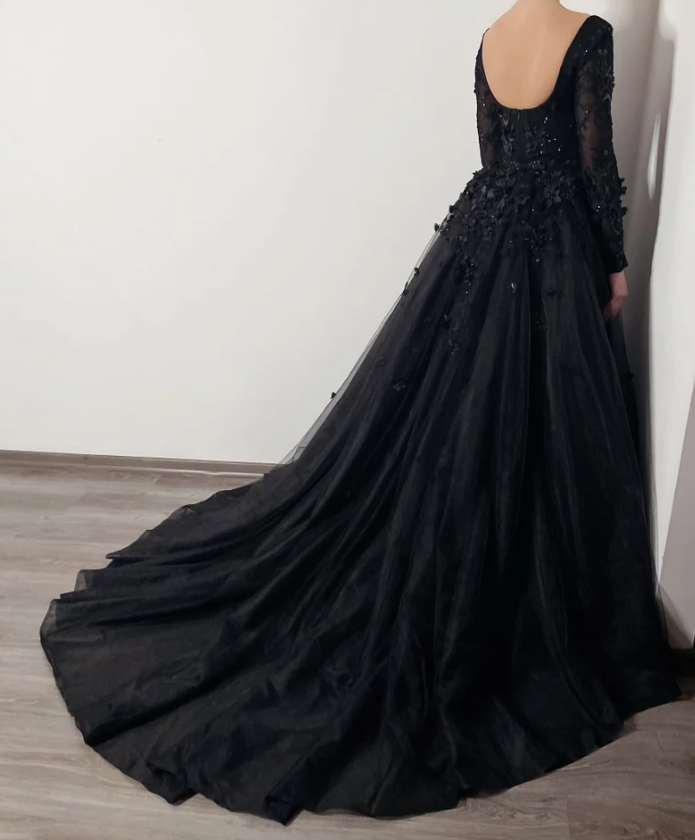 elegant 3D floral beaded wedding dress - Fashionpara