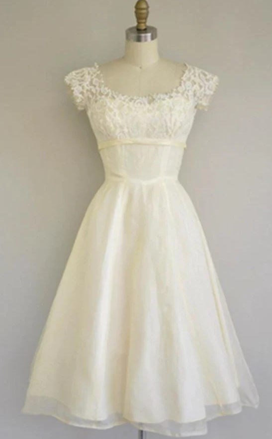 Classy Ivory Homecoming Dresses,Beach Wedding Dresses,Handmade Short Prom Dresses - Fashionpara