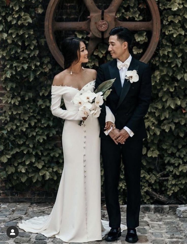 Elegant Off White Unique Wedding Dress Long Bridal Gown