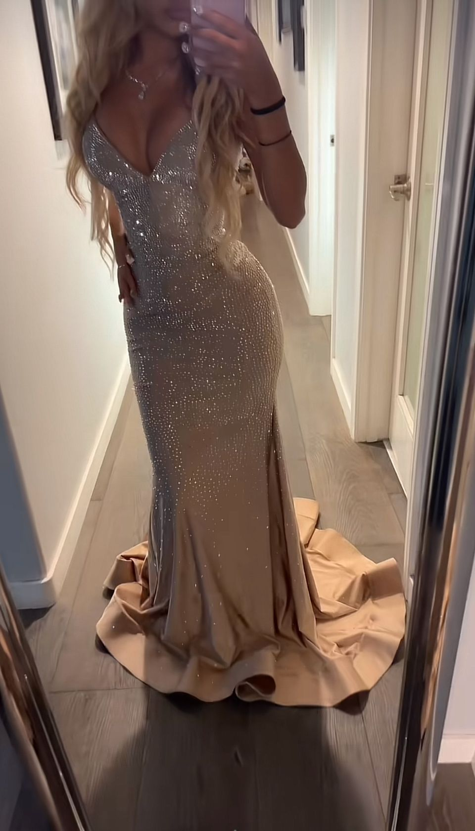 V Neck Mermaid Long Prom Dress Sexy Formal Party Dress Birthday Outfit - Fashionpara