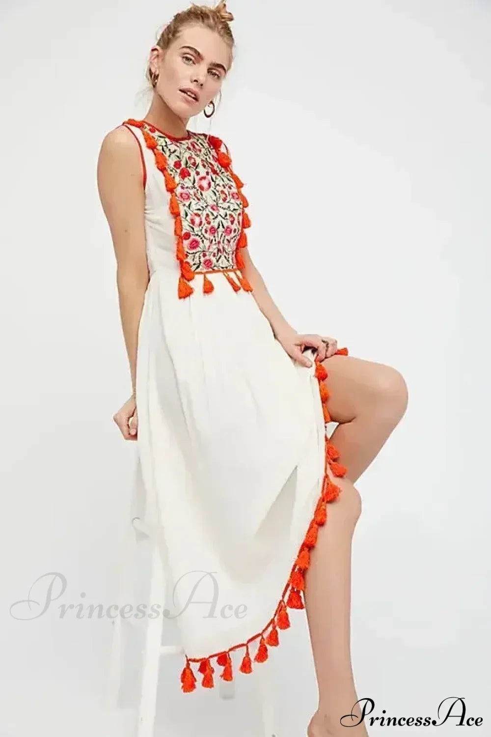 Floral Embroidery Sleeveless Tassel Cotton Boho Dress