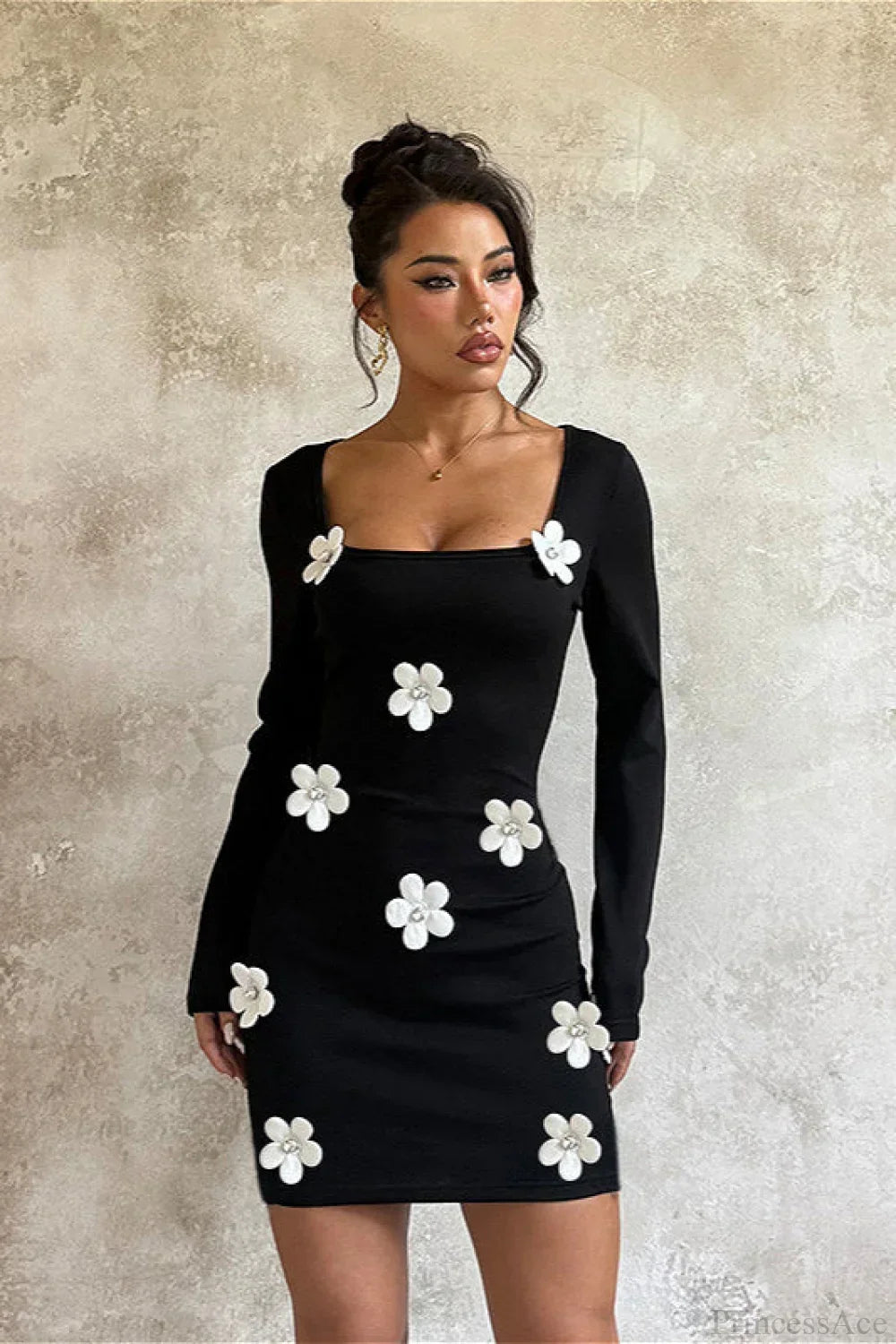 Floral Appliqué Square Neck Long Sleeve Bodycon Mini Dress 2