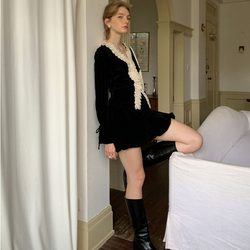 French Style Ruffle V Neck Hook & Eye Flared Long Sleeve Knit Cardigan - Black - Fashionpara