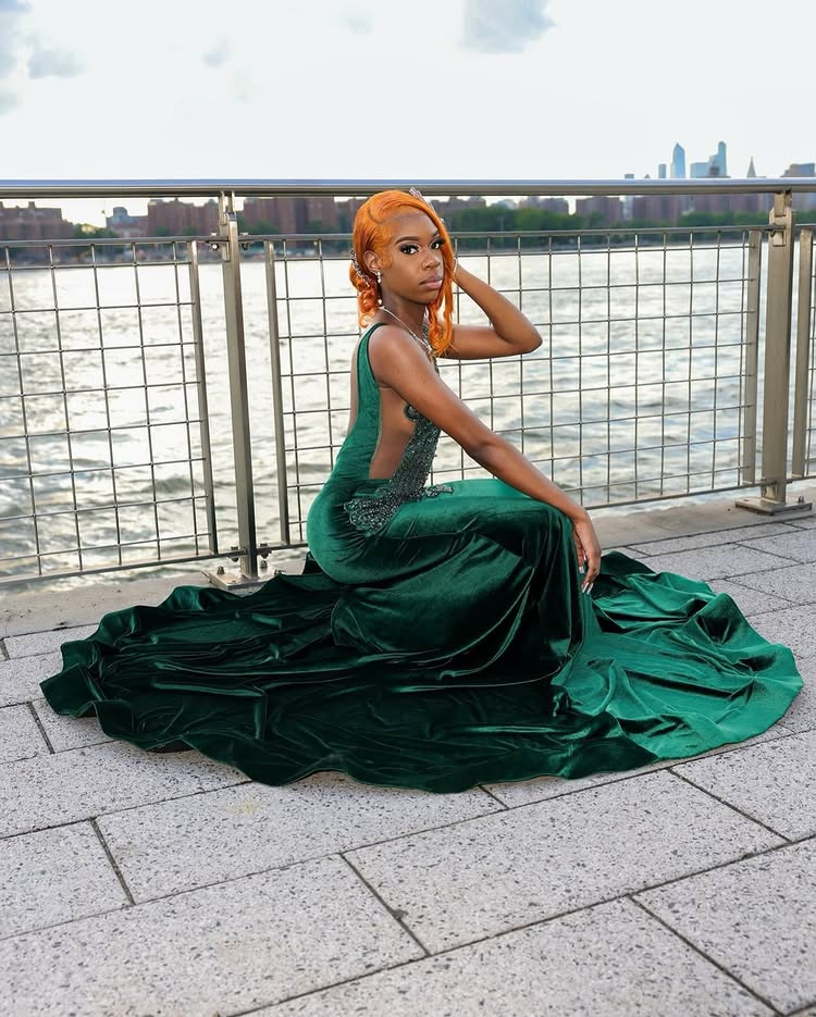 Deep V-Neck Off-Shoulder Straps Beaded Sweep Train Mermaid Prom Dress for Black Girl Slay