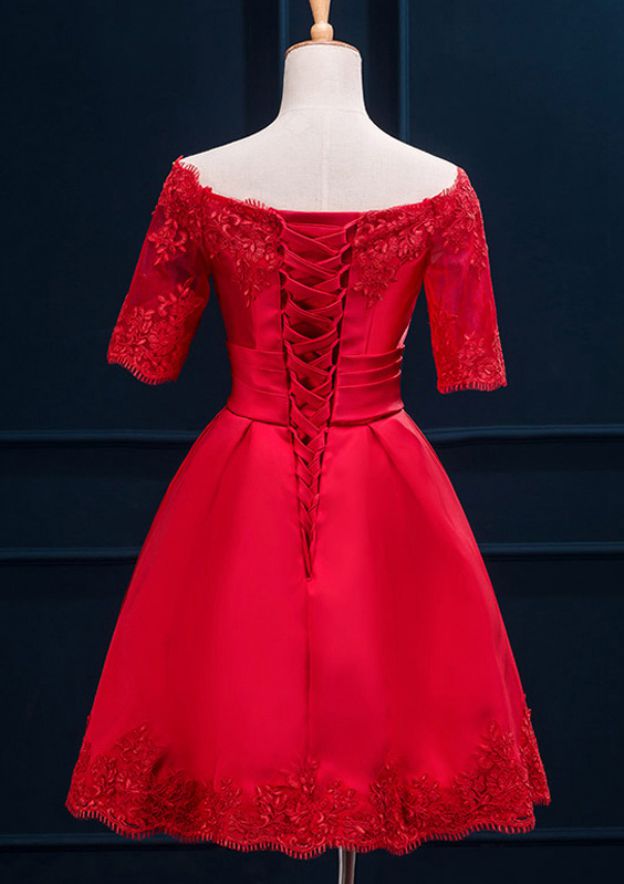 Glamorous Satin Appliqued Lace Elegant A-line/Princess Knee-Length Cocktail Dress - Fashionpara