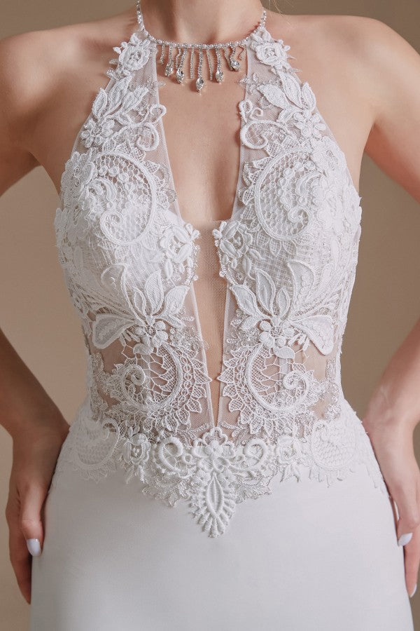Gorgeous Halter Sleeveless Mermaid Wedding Dress With Appliques - Fashionpara
