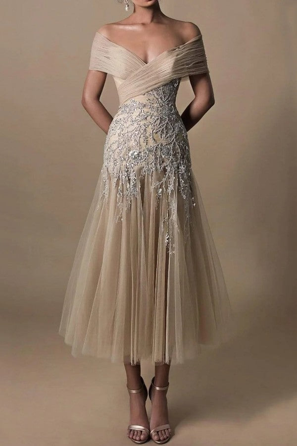 Stunning Short A-line Off-the-shoulder Beaded Wedding Dress with Intricate Lace - Fashionpara
