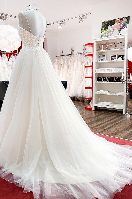 Gorgeous Spaghetti Straps Tulle Ivory Lace Wedding Dresses - Fashionpara
