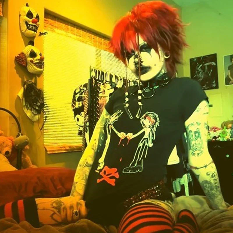 Gothic Printed Cropped Vintage T-shirt