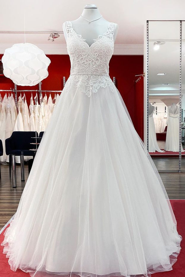 Graceful Ivory Tulle Ruffles A-Line Wedding Dresses - Fashionpara