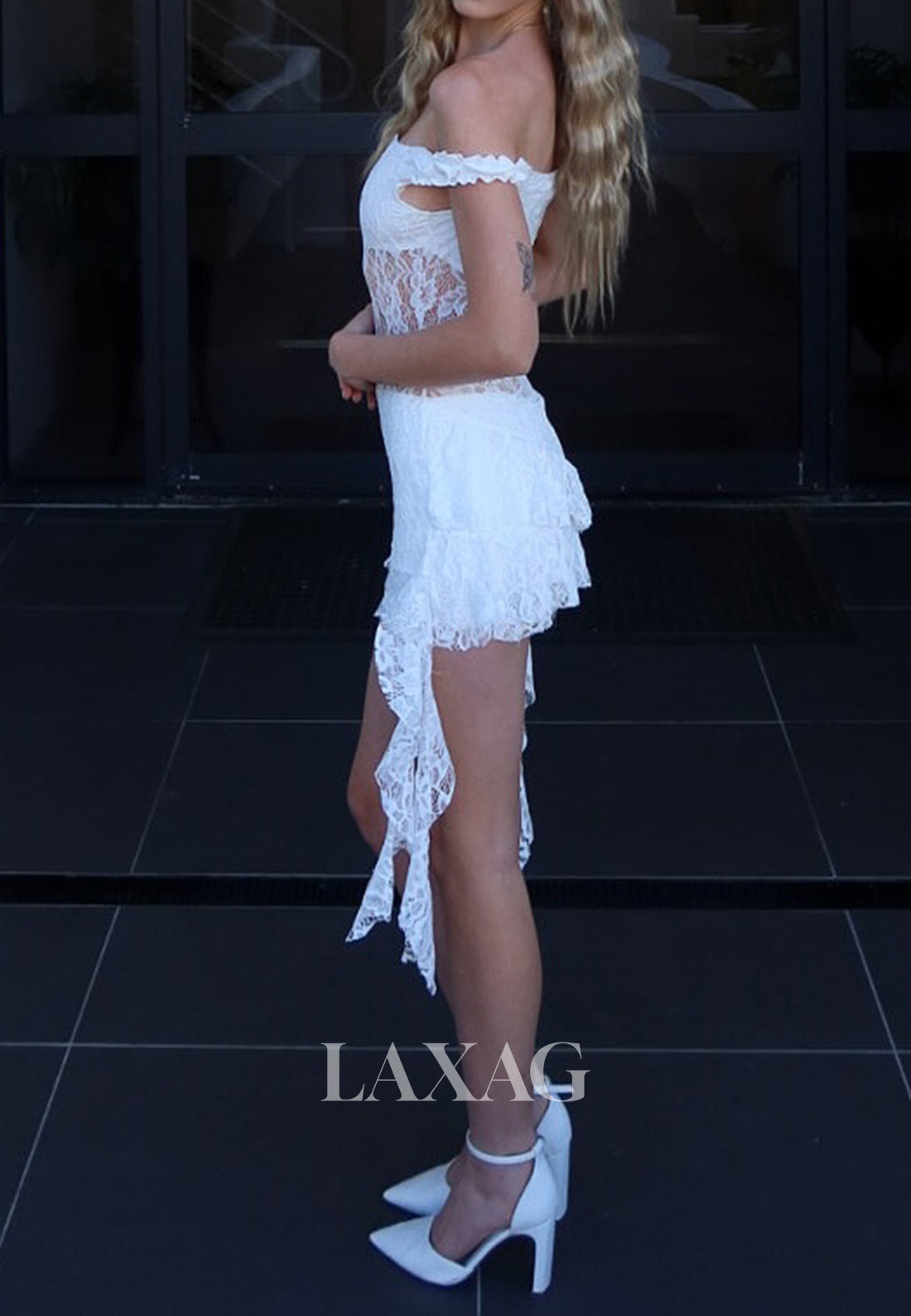 Bateau-Neck Off-Shoulder Sleeveless Allover Lace Cutout Mermaid Party Homecoming Dress